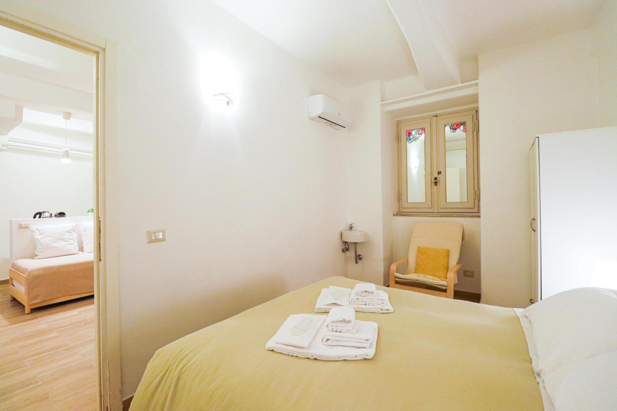 Labicana Apartment โรม ภายนอก รูปภาพ